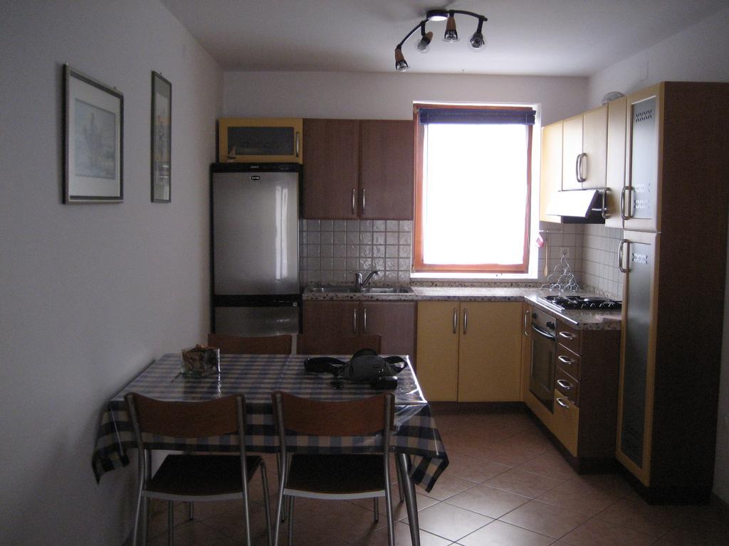 Apartment Lea Cres Εξωτερικό φωτογραφία